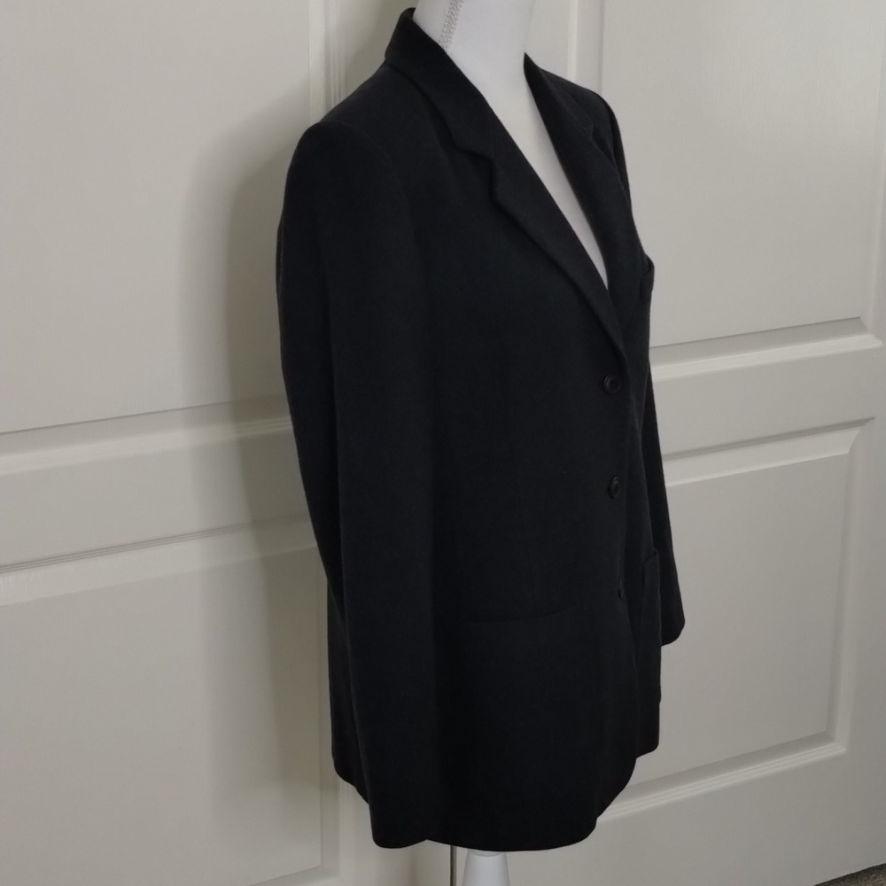 Eddie Bauer women's medium wool blazer/jacket dark gray three button w/pockets - Picture 4 of 8